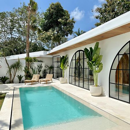 Melrose X The Young Villas Uluwatu  Exterior photo